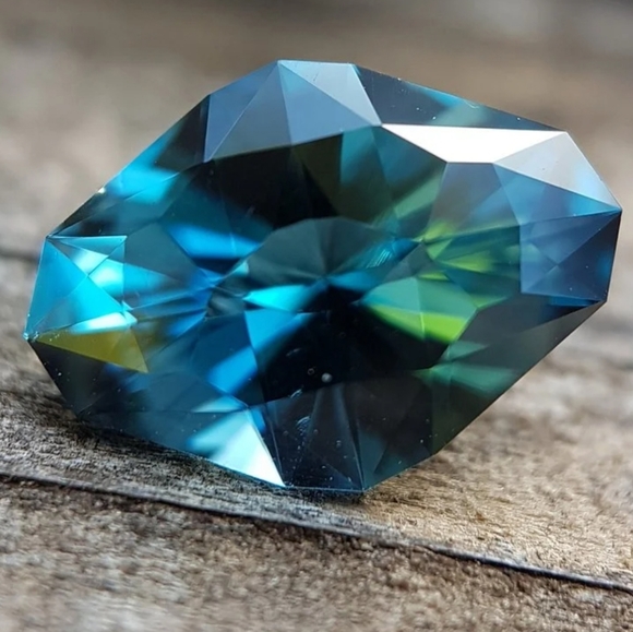 1/2CT BLUE TOURMALINE OVAL BRILLIANT CUT SIMPLE RING - Picture 12 of 12